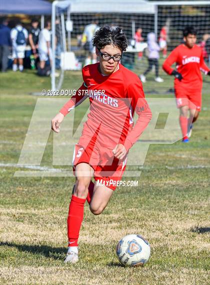 Thumbnail 2 in East Union vs. Chavez photogallery.