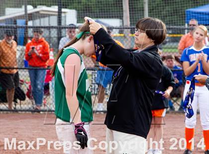 Thumbnail 2 in Edison vs. Greenwich (NYSPHSAA Class C Final) photogallery.
