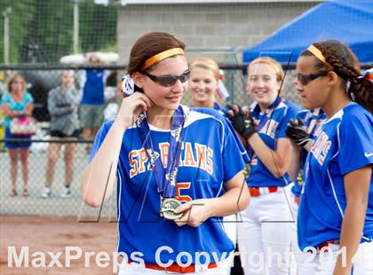 Thumbnail 3 in Edison vs. Greenwich (NYSPHSAA Class C Final) photogallery.