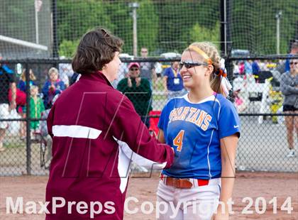 Thumbnail 2 in Edison vs. Greenwich (NYSPHSAA Class C Final) photogallery.