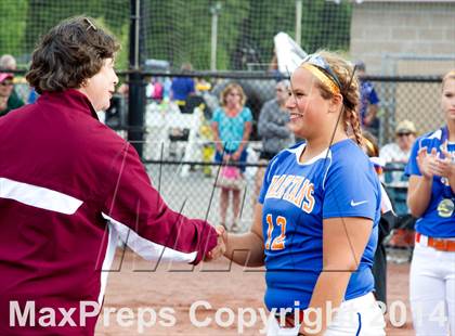 Thumbnail 2 in Edison vs. Greenwich (NYSPHSAA Class C Final) photogallery.