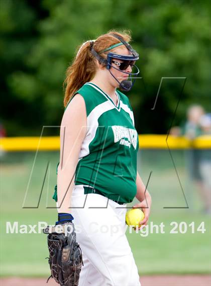 Thumbnail 3 in Edison vs. Greenwich (NYSPHSAA Class C Final) photogallery.