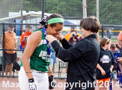 Thumbnail 1 in Edison vs. Greenwich (NYSPHSAA Class C Final) photogallery.