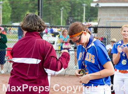 Thumbnail 2 in Edison vs. Greenwich (NYSPHSAA Class C Final) photogallery.