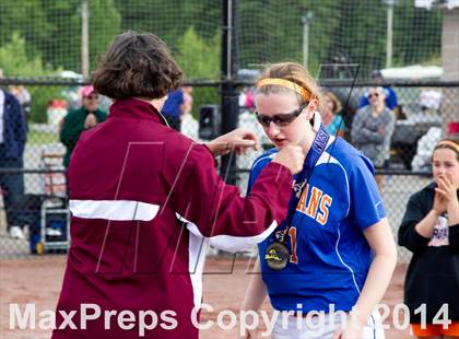 Thumbnail 1 in Edison vs. Greenwich (NYSPHSAA Class C Final) photogallery.