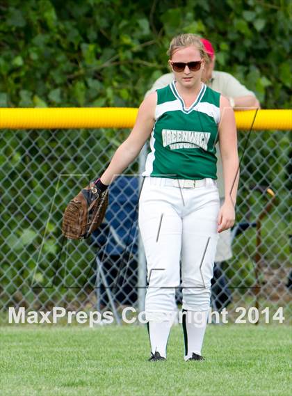 Thumbnail 2 in Edison vs. Greenwich (NYSPHSAA Class C Final) photogallery.