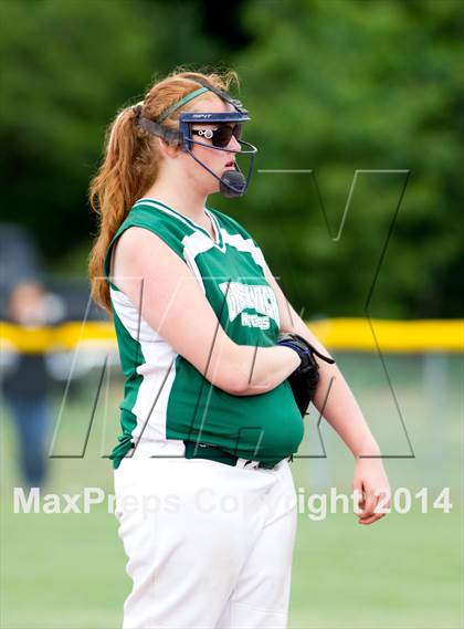Thumbnail 1 in Edison vs. Greenwich (NYSPHSAA Class C Final) photogallery.