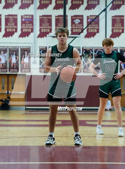 Thumbnail 1 in Zionsville @ Brebeuf Jesuit Preparatory photogallery.