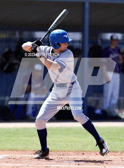 Thumbnail 2 in Denver Christian vs. Astoria (Coach Bob Invitational) photogallery.