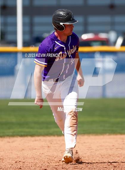 Thumbnail 2 in Denver Christian vs. Astoria (Coach Bob Invitational) photogallery.
