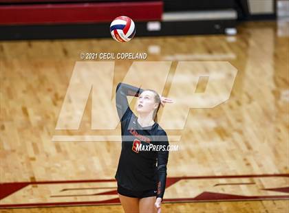 Thumbnail 3 in Sequoyah @ Lassiter photogallery.
