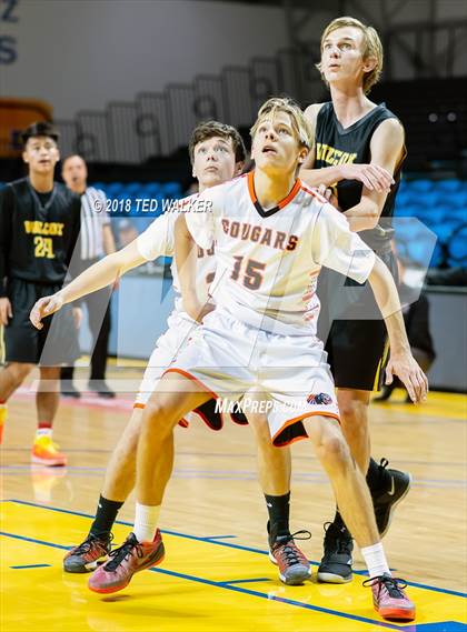 Thumbnail 2 in Half Moon Bay vs. Wilcox (Aptos / S.C. Warriors NorCal Invitational) photogallery.