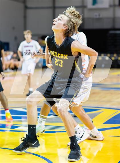 Thumbnail 1 in Half Moon Bay vs. Wilcox (Aptos / S.C. Warriors NorCal Invitational) photogallery.