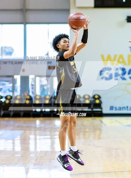 Thumbnail 2 in Half Moon Bay vs. Wilcox (Aptos / S.C. Warriors NorCal Invitational) photogallery.