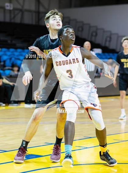 Thumbnail 3 in Half Moon Bay vs. Wilcox (Aptos / S.C. Warriors NorCal Invitational) photogallery.