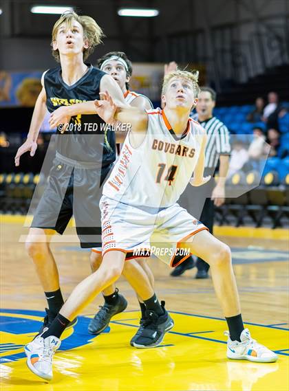 Thumbnail 2 in Half Moon Bay vs. Wilcox (Aptos / S.C. Warriors NorCal Invitational) photogallery.