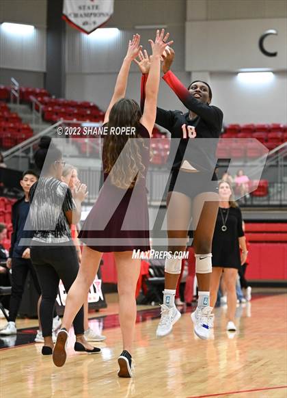 Thumbnail 2 in Marcus @ Coppell photogallery.