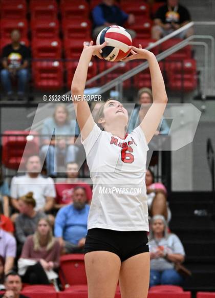 Thumbnail 2 in Marcus @ Coppell photogallery.