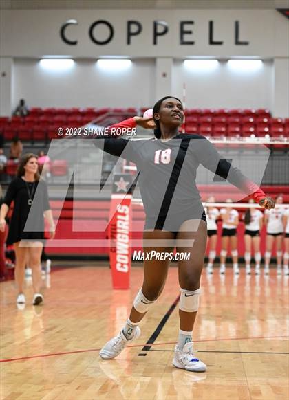 Thumbnail 3 in Marcus @ Coppell photogallery.