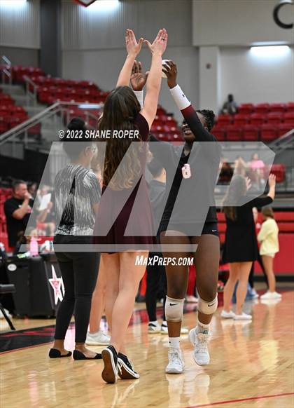 Thumbnail 3 in Marcus @ Coppell photogallery.
