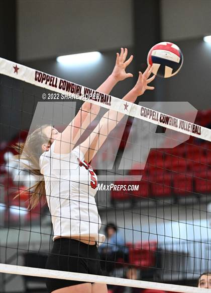Thumbnail 3 in Marcus @ Coppell photogallery.