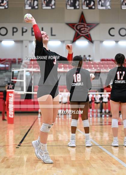 Thumbnail 3 in Marcus @ Coppell photogallery.