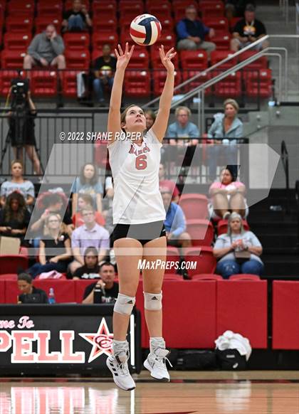 Thumbnail 3 in Marcus @ Coppell photogallery.