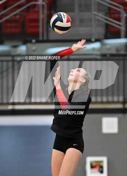 Thumbnail 2 in Marcus @ Coppell photogallery.