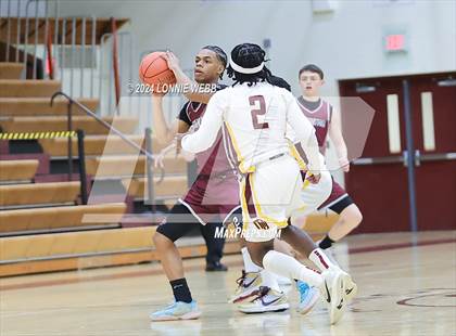 Thumbnail 1 in Mount Vernon vs Ossining (Arlington Maroon Invitational) photogallery.