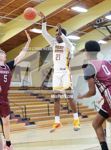 Thumbnail 1 in Mount Vernon vs Ossining (Arlington Maroon Invitational) photogallery.