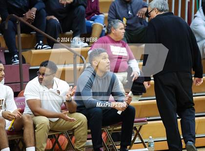Thumbnail 3 in Mount Vernon vs Ossining (Arlington Maroon Invitational) photogallery.