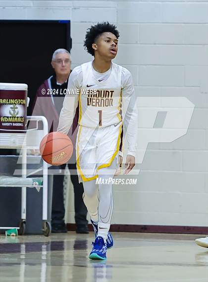 Thumbnail 2 in Mount Vernon vs Ossining (Arlington Maroon Invitational) photogallery.