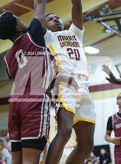Thumbnail 3 in Mount Vernon vs Ossining (Arlington Maroon Invitational) photogallery.