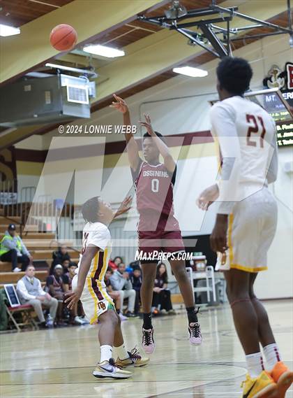 Thumbnail 2 in Mount Vernon vs Ossining (Arlington Maroon Invitational) photogallery.