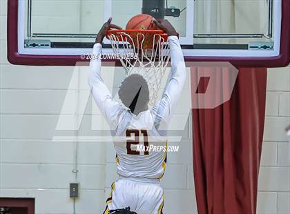 Thumbnail 3 in Mount Vernon vs Ossining (Arlington Maroon Invitational) photogallery.