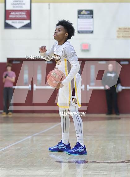 Thumbnail 2 in Mount Vernon vs Ossining (Arlington Maroon Invitational) photogallery.