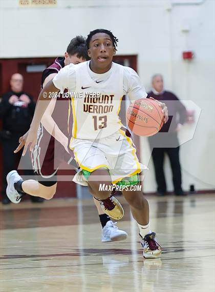 Thumbnail 3 in Mount Vernon vs Ossining (Arlington Maroon Invitational) photogallery.