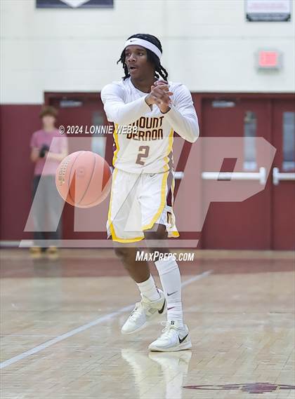 Thumbnail 3 in Mount Vernon vs Ossining (Arlington Maroon Invitational) photogallery.