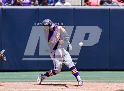 Thumbnail 3 in Lemoore vs. Madera South (CIF D4 Central Section Championships) photogallery.