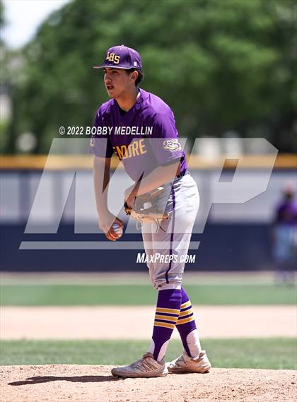 Thumbnail 2 in Lemoore vs. Madera South (CIF D4 Central Section Championships) photogallery.