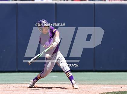 Thumbnail 3 in Lemoore vs. Madera South (CIF D4 Central Section Championships) photogallery.