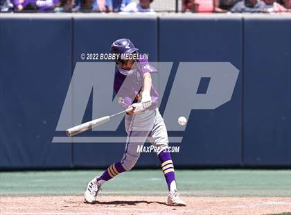 Thumbnail 2 in Lemoore vs. Madera South (CIF D4 Central Section Championships) photogallery.