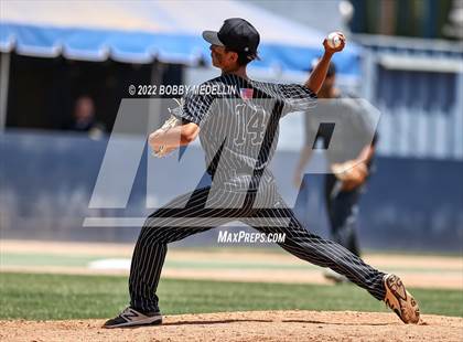 Thumbnail 1 in Lemoore vs. Madera South (CIF D4 Central Section Championships) photogallery.