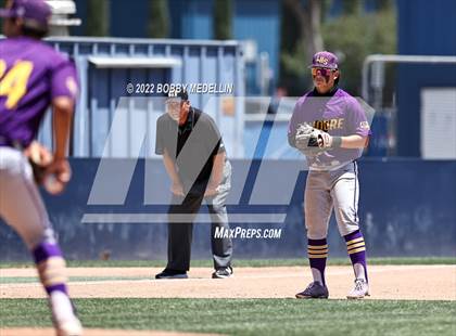 Thumbnail 2 in Lemoore vs. Madera South (CIF D4 Central Section Championships) photogallery.