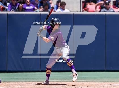 Thumbnail 1 in Lemoore vs. Madera South (CIF D4 Central Section Championships) photogallery.