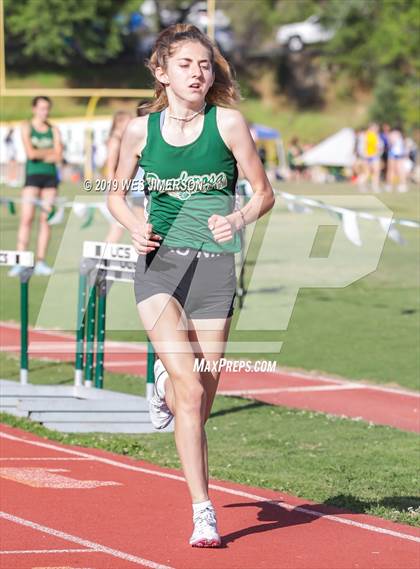 Thumbnail 1 in FVL Championships  (100, 200, 400, 800 Meter) photogallery.