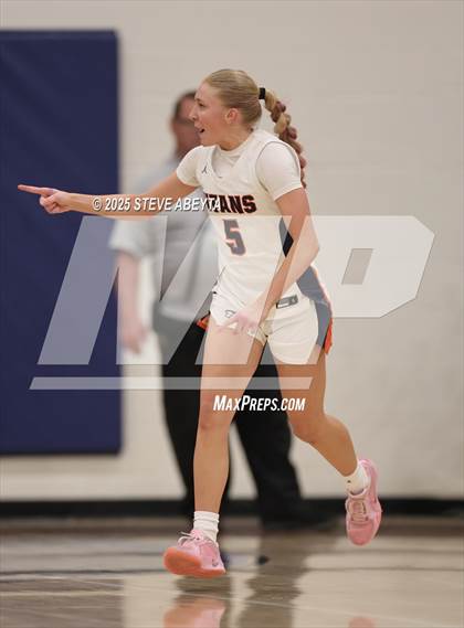 Thumbnail 3 in Regis Jesuit @ Legend (CHSAA 6A Sweet 16) photogallery.