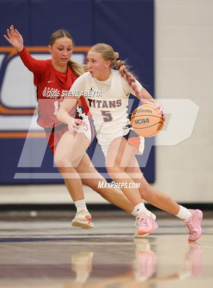 Thumbnail 1 in Regis Jesuit @ Legend (CHSAA 6A Sweet 16) photogallery.