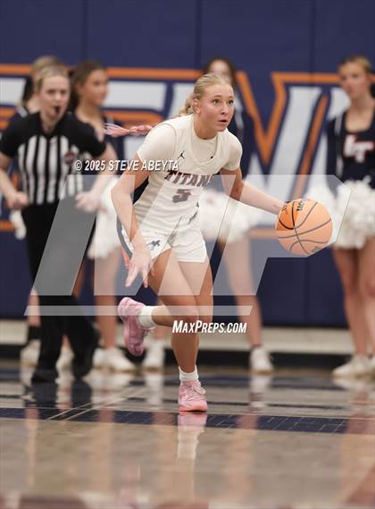 Thumbnail 3 in Regis Jesuit @ Legend (CHSAA 6A Sweet 16) photogallery.