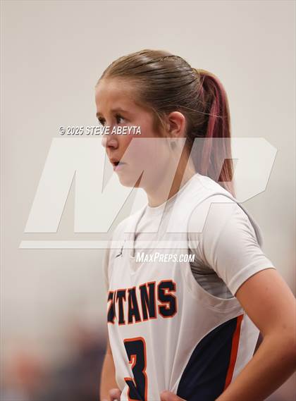 Thumbnail 3 in Regis Jesuit @ Legend (CHSAA 6A Sweet 16) photogallery.